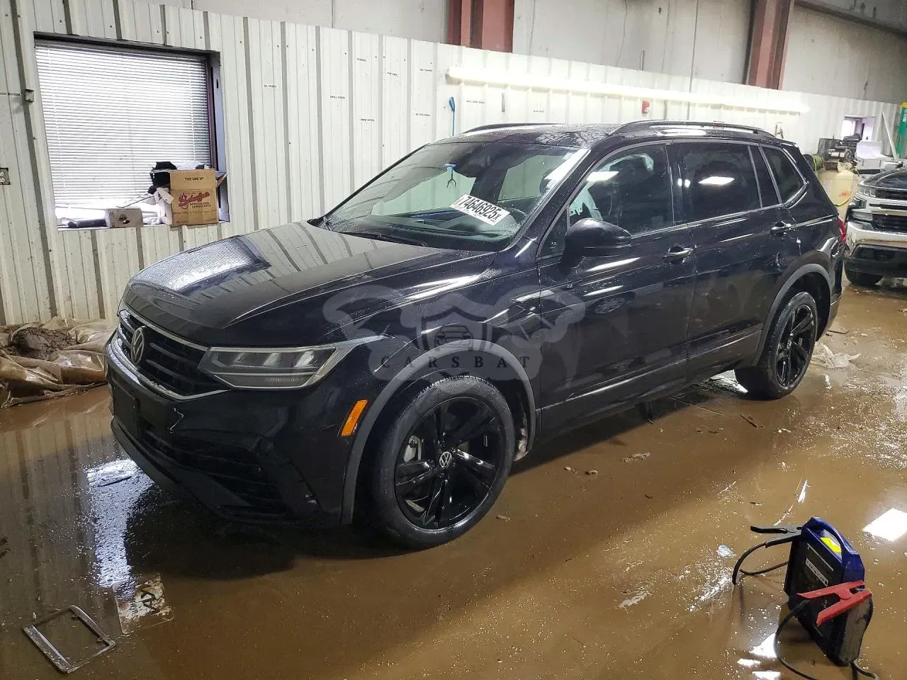 Volkswagen Tiguan SE R-LINE BLACK 2.0L 4 2023