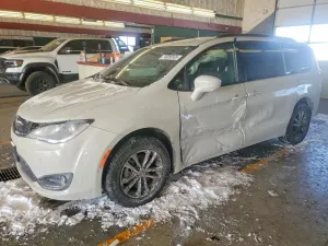 Chrysler Pacifica 3.6L 6 2020