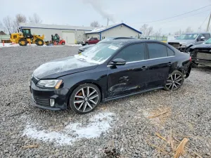 Volkswagen Jetta GLI 2.0L 4 2013