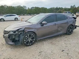 Toyota Camry 2.5L 4 2020