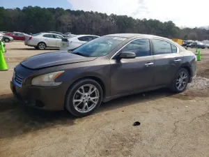Nissan Maxima S 3.5L 6 2012