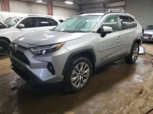 Toyota Rav4 XLE PREMIUM 2.5L 4 2024