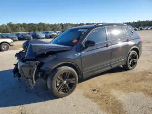 Volkswagen Tiguan 2.0L 4 2019