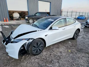 Tesla Model 3 2025
