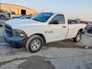 RAM 1500 ST 5.7L 8 2014