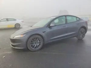 Tesla Model 3 2025