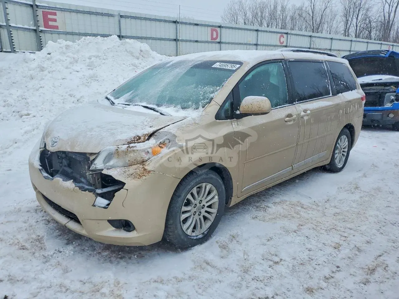 Toyota Sienna 3.5L 6 2013