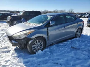 Hyundai Elantra SE 1.8L 4 2014