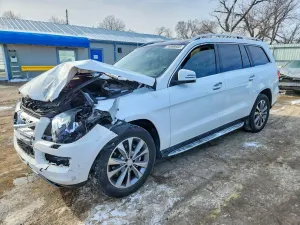 Mercedes-Benz GL 3.0L 6 2015