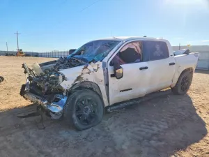 Toyota Tundra 5.7L 8 2021