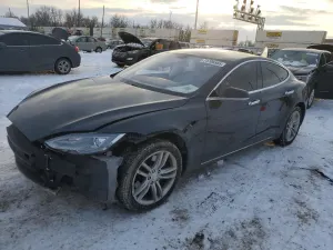 Tesla Model S 2013