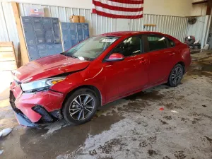 Kia Cerato / Forte / K3 LX 2.0L 4 2024