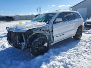 Jeep Grand Cherokee LAREDO 3.6L 6 2021