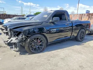 RAM 1500 ST 5.7L 8 2014