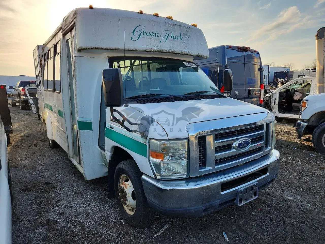Ford Econoline E350 SUPER DUTY CUTAWAY VAN 5.4L 8 2009
