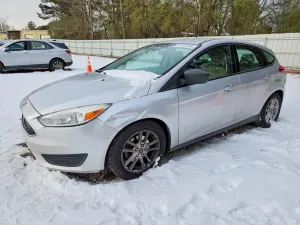 Ford Focus SE 2.0L 4 2018