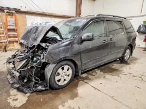 Toyota Sienna 3.5L 6 2008