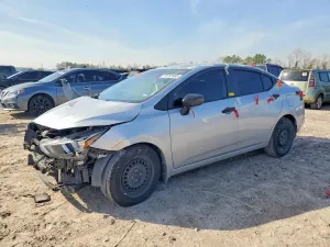 Nissan Versa S 1.6L 4 2021
