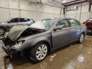 Toyota Avalon XL 3.5L 6 2005