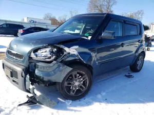 Kia Soul 2.0L 4 2011