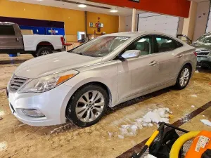 Hyundai Azera 3.3L 6 2012