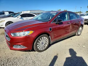 Ford Fusion TITANIUM PHEV 2.0L 4 2014