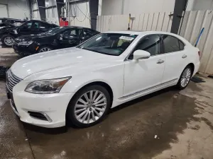 Lexus LS 4.6L 8 2013