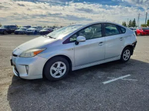 Toyota Prius 1.8L 4 2013