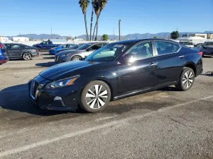 Nissan Altima 2.5L 4 2022