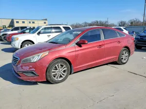 Hyundai Sonata SE 2.4L 4 2015