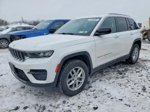Jeep Grand Cherokee LAREDO 3.6L 6 2024