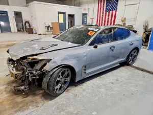Kia Stinger GT2 3.3L 6 2019