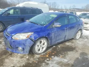 Ford Focus SE 2.0L 4 2013