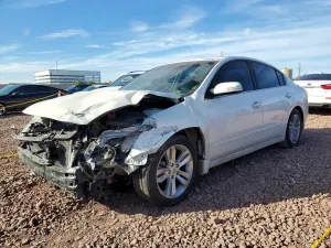 Nissan Altima SR 3.5L 6 2010