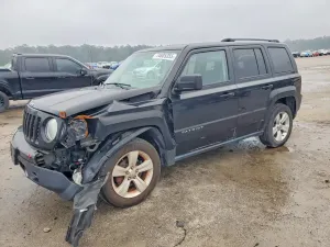 Jeep Patriot SPORT 2.4L 4 2016