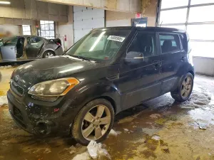 Kia Soul + 2.0L 4 2012