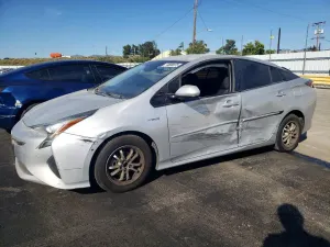 Toyota Prius 1.8L 4 2018