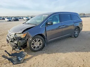 Honda Odyssey EXL 3.5L 6 2012