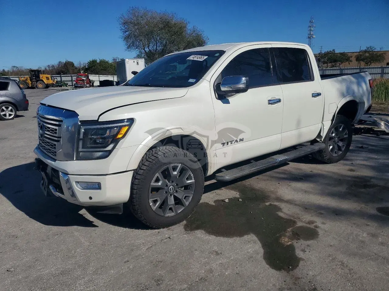 Nissan Titan SV 5.6L 8 2023
