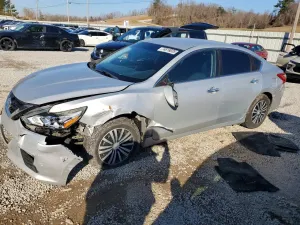 Nissan Altima 2.5 2.5L 4 2017