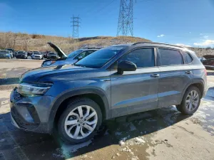 Volkswagen Taos 1.5L 4 2023