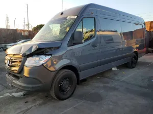 Mercedes-Benz Sprinter 2500 2.0L 4 2025