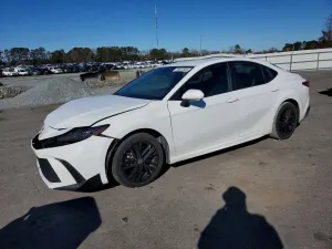Toyota Camry 2.5L 4 2025