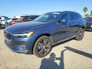 Volvo XC60 PLUS 2.0L 4 2023