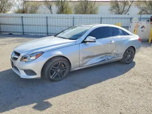 Mercedes-Benz E 3.0L 6 2015