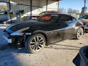 Nissan 370z 3.7L 6 2013