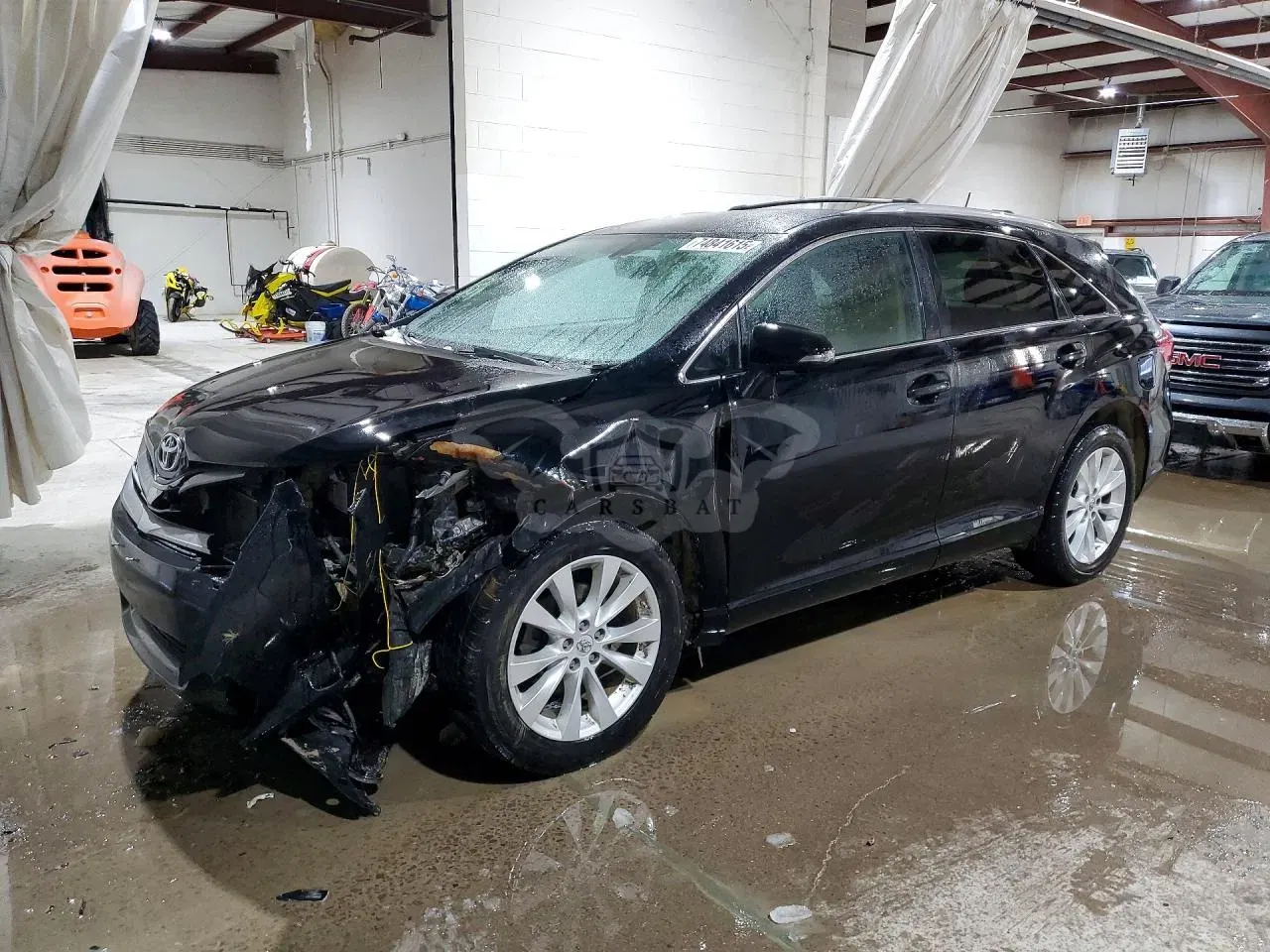 Toyota Venza LE 2.7L 4 2014
