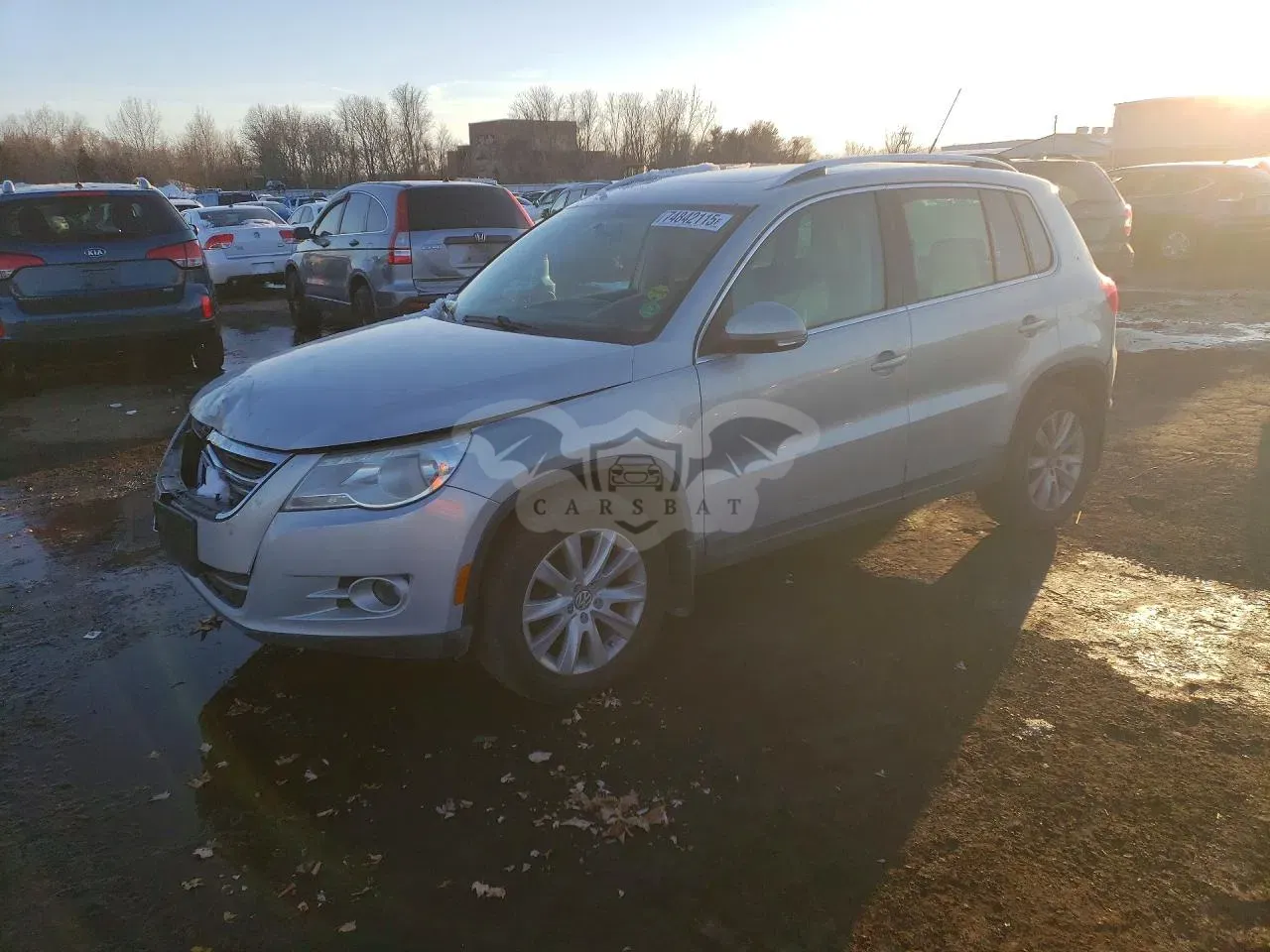 Volkswagen Tiguan SE 2.0L 4 2010