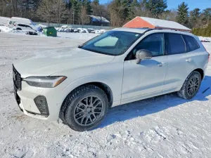 Volvo XC60 2.0L 4 2025