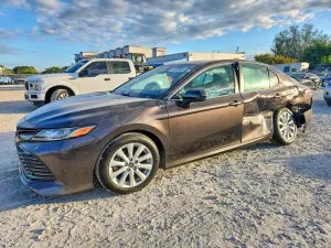 Toyota Camry 2.5L 4 2020